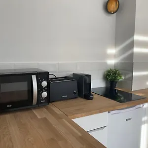  Aparthotel A & V